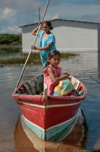 Hoping for miracles as Venezuela quake response presses forward